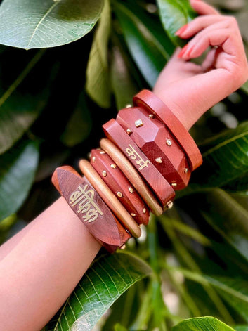 Devi Handcrafted Stack - 7 PCS wooden kada set