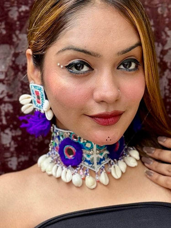 Rooh : Blue Handcrafted Boho Thread Work Tesselled Jewellery Set