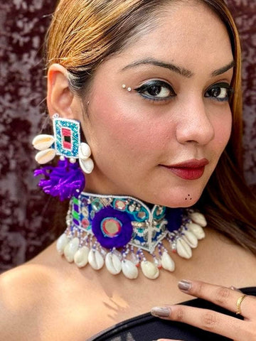 Rooh : Blue Handcrafted Boho Thread Work Tesselled Jewellery Set