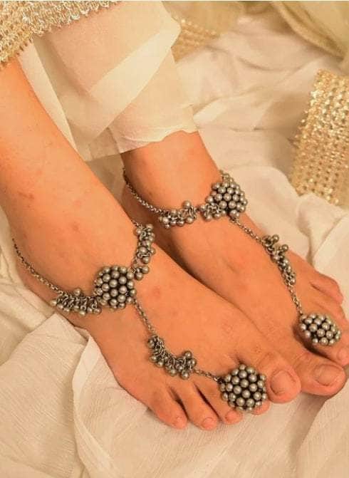 Nargis Handcrafted Ghungroo Tribal Design Oxidised Anklets