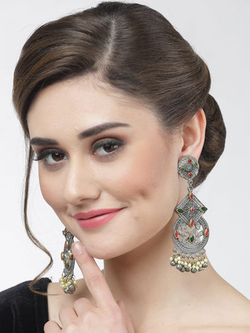 Pearls Studded Kundan Earrings