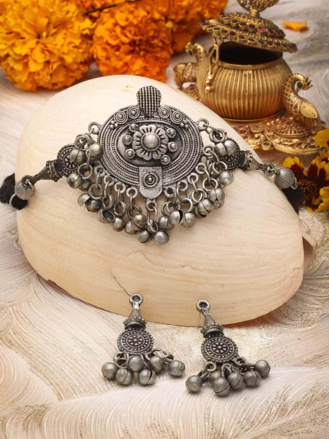 Ghungroo Studded Oxidised Silver Plated Choker Jewellery Set