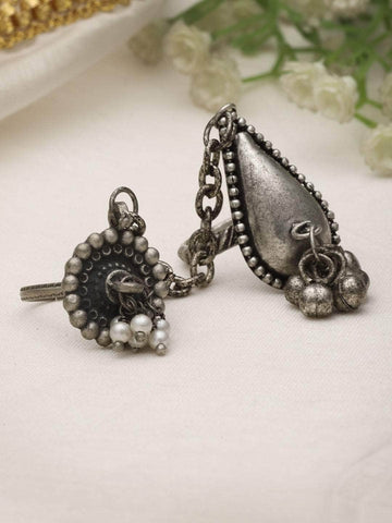 Antique Design Oxidised Silver Plated Finger Ring