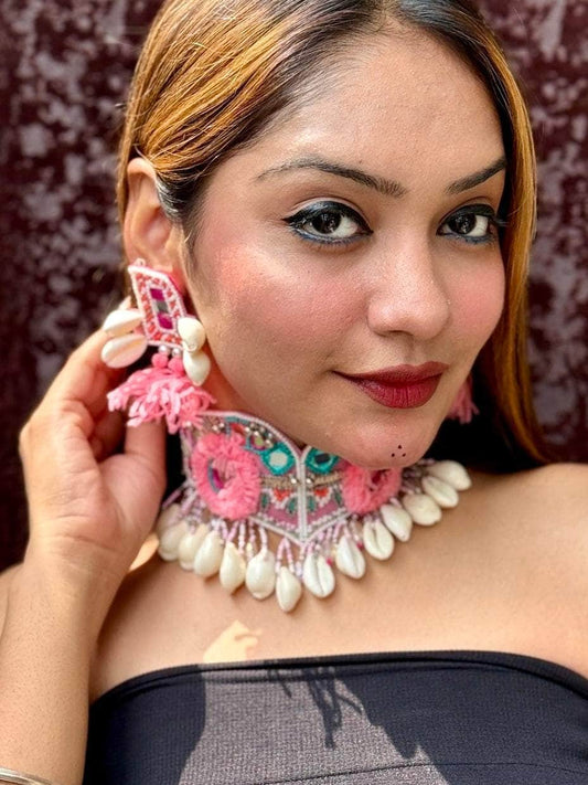 Rooh : Pink Handcrafted Boho Thread Work Tesselled Jewellery Set