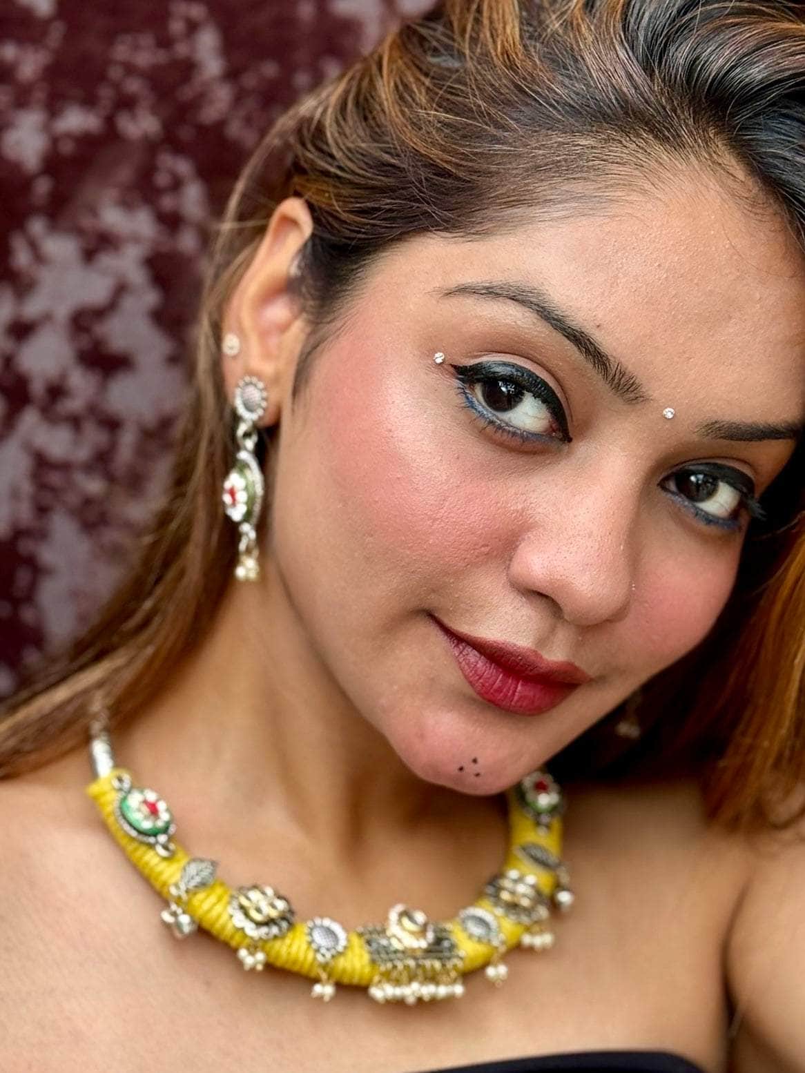 Yellow Kundan Studded Handwoven Jute Hasli Jewellery Set