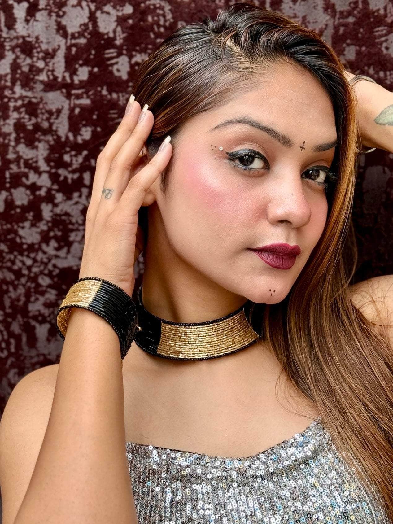 Black Handcrafted Beaded Chokar & Bracelet Jewellery Set
