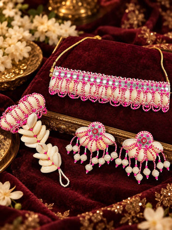 Surma – Pink Handcrafted Cowri Studded Beaded Combo Jewellery Set
