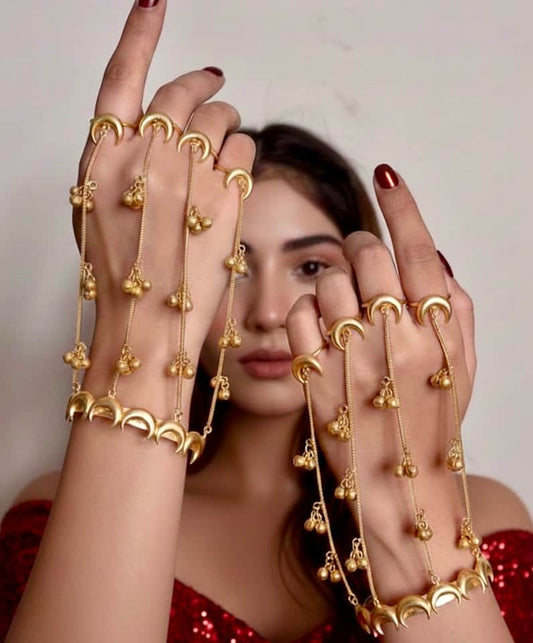 Chand Ghungroo Brass Hathphool – Statement Hand Jewellery