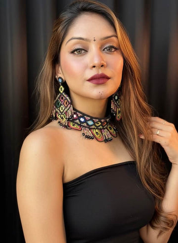 Midnight Beauty Multi Color Handcrafted Beaded Mirror Necklace Set