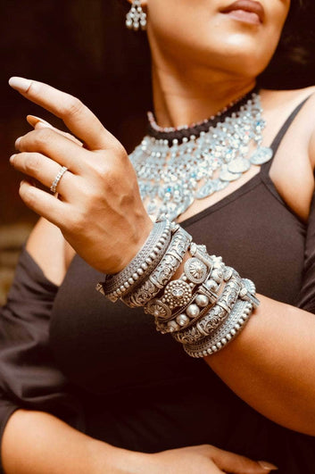Durga Handcrafted stack - 6 PCS german silver kada set