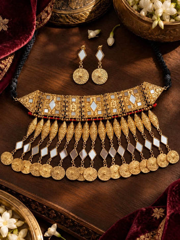 Chandramukhi Navratri Special Mirror Studded Handcrafted Oxidised Gold Plated Jewellery Set