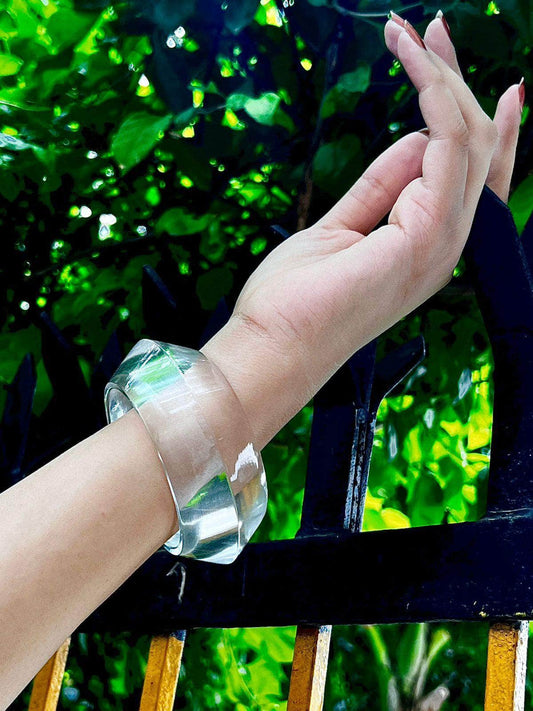 Sofia Handcrafted Crystal Clear Premium Resin Single Round Bangle Stack