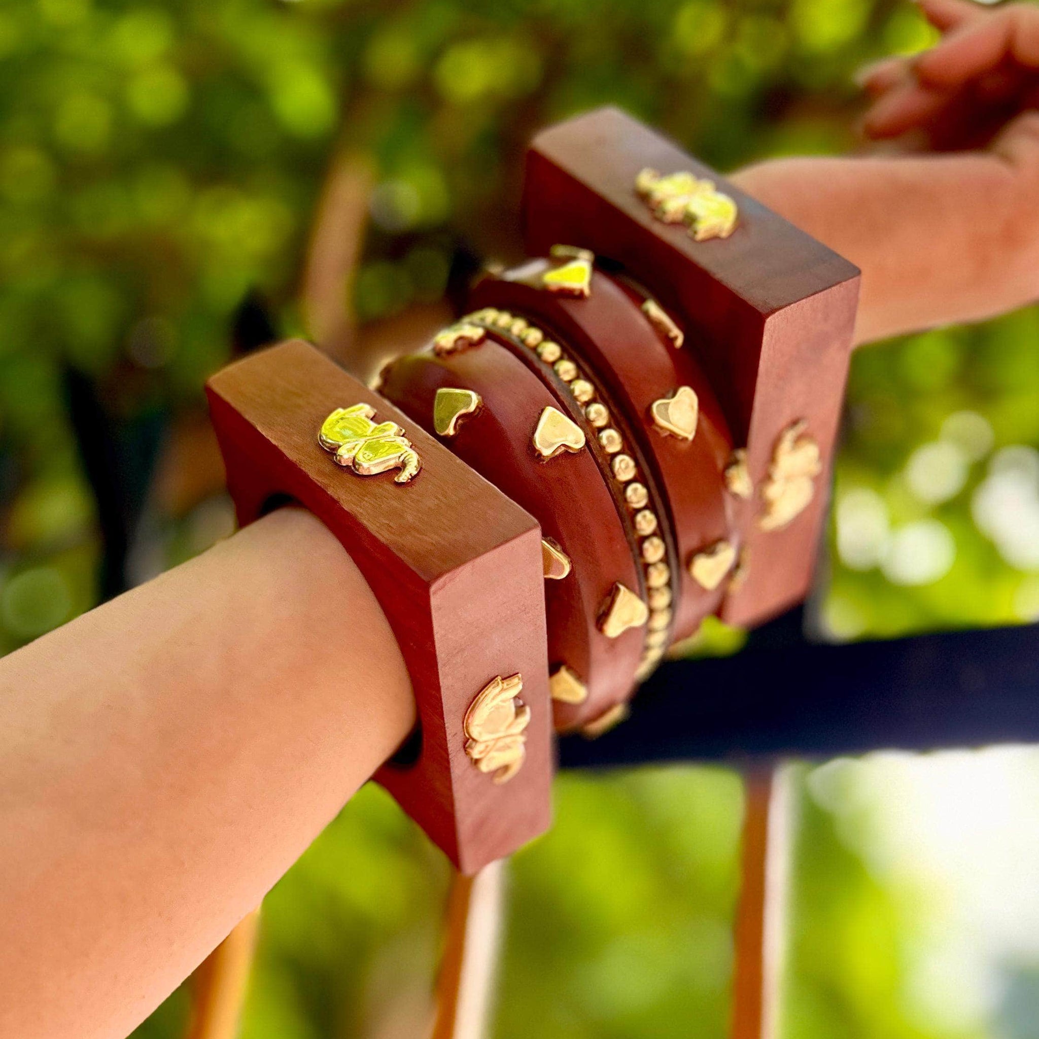 Devi Handcrafted Stack - 5 PCS wooden kada set
