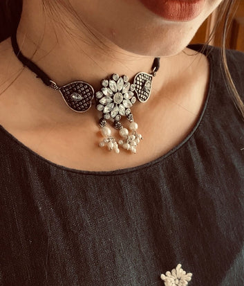 Silver-Plated White Crystal-Studded & Beaded Jewellery Set