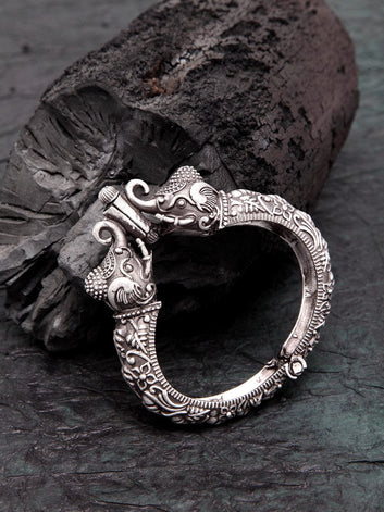 Women Gunmetal-Toned Ganesha Handcrafted Silver-Bangle-Style Bracelet