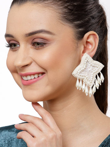 Silver-Plated & Off White Contemporary Studs Earrings