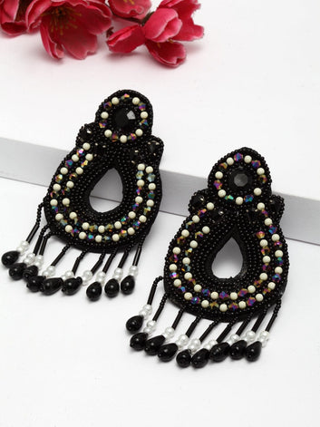 Black & White Teardrop Shaped Drop Earrings