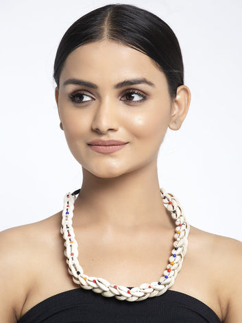 Cream-Coloured Alloy Handcrafted Necklace