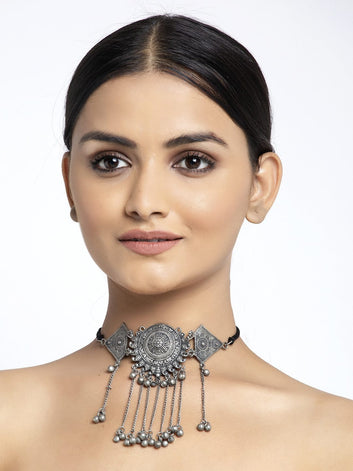 Silver-Toned & Black Brass Silver-Plated Oxidised Necklace