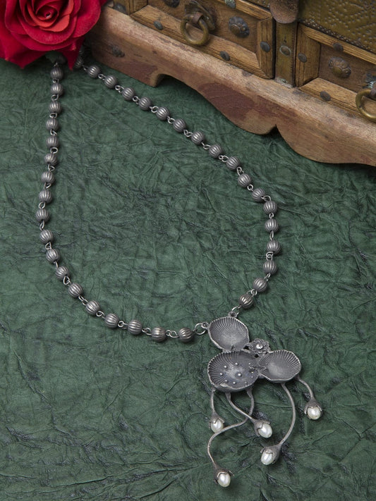 Women Beads & Pearls Studded Tribal Design Oxidised Necklace