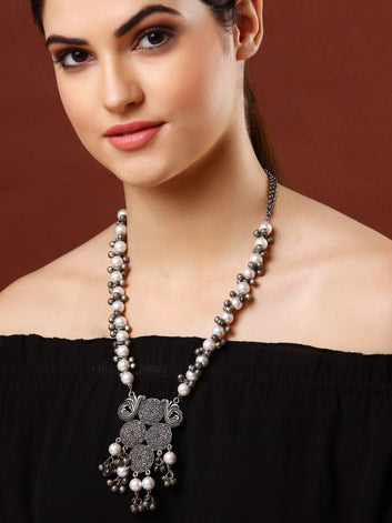 Silver-Toned & Off White Brass Silver-Plated Oxidised Necklace