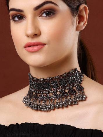Women Silver-Toned Meenakari Oxidised Choker Necklace