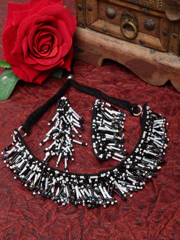 Silver-Plated Stones Studded & Beaded Jewellery Set