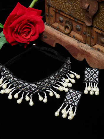 Silver-Plated & Black Crystal-Studded & Beaded Handcrafted Jewellery Set