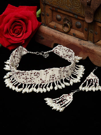 Woman Sliver-Plated Off White Pearl Beaded Handcrafted Jewellery Set