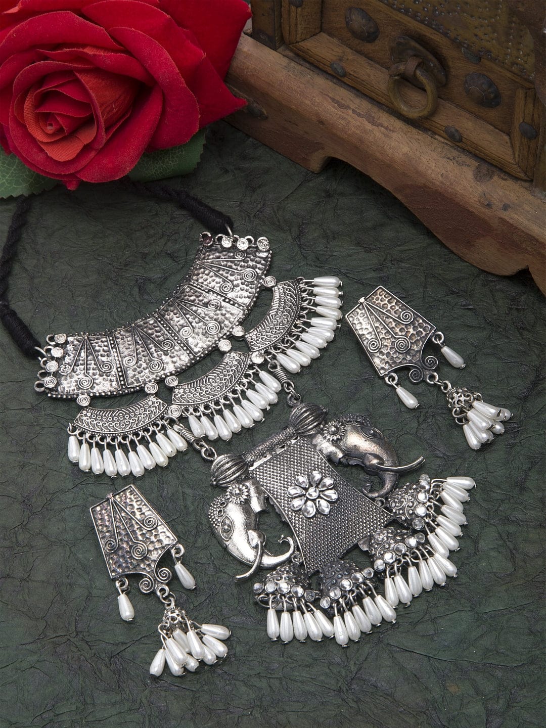 Silver Plated Pearls & Stones Floral Design Handcrafted Ganesha Jewellery Set