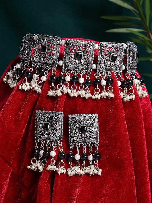 Silver-Plated Black Pearls & Stone-Studded Jewellery Set