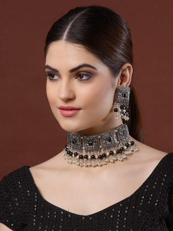 Silver-Plated Black Pearls & Stone-Studded Jewellery Set