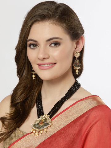 Gold-Plated White & Black Kundan-Studded & Pearl Beaded Jewellery Set