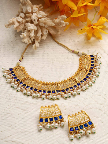 Gold-Plated Gold-Colored Stone-Studded & Pearl Jewellery Set