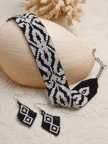 Silver-Plated Off White & Black Beaded Jewellery Set
