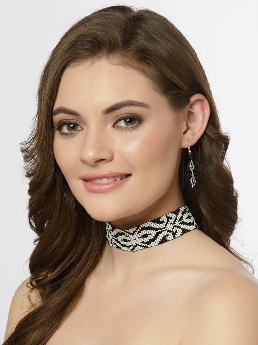 Silver-Plated Off White & Black Beaded Jewellery Set