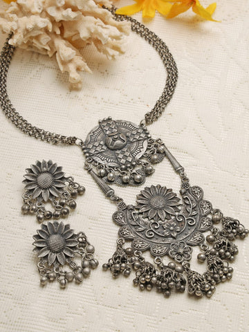 Oxidized Silver-Plated Ghungroo-Studded & Tasselled Jewellery Set