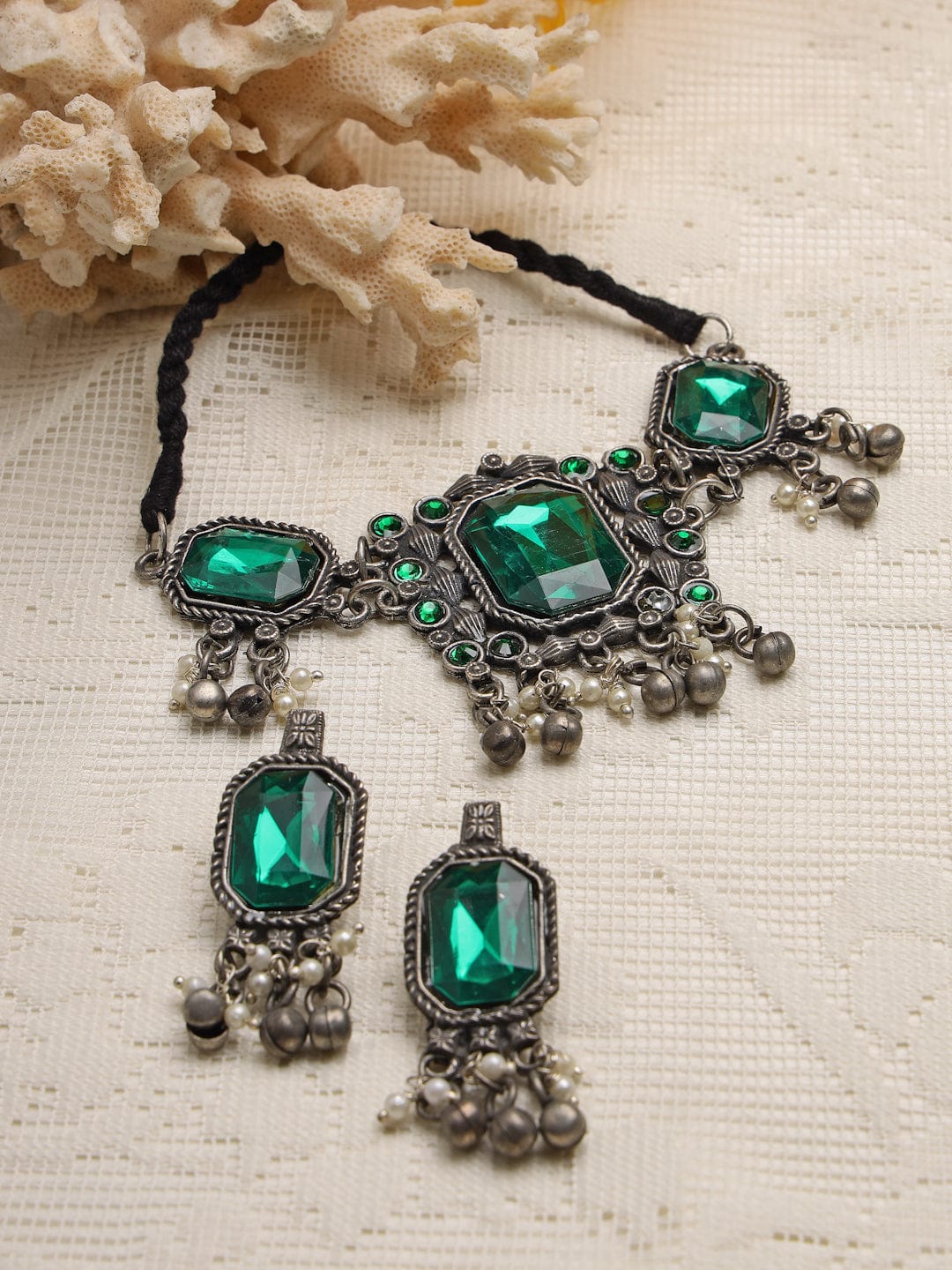 Oxidised Silver-Plated Green Crystals & Pearls Studded Choker Jewellery Set