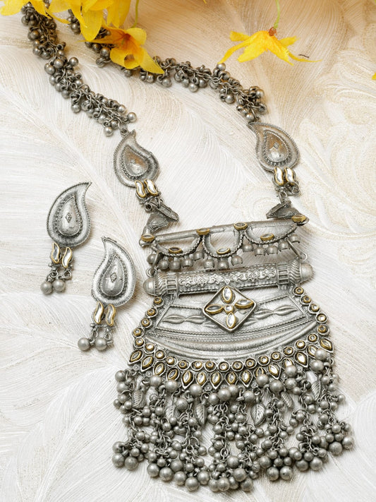 Silver-Plated Crystal-Studded & Ghungroo Jewellery Set