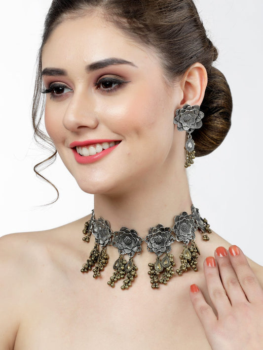 Silver-Plated Floral Design Jewellery Set