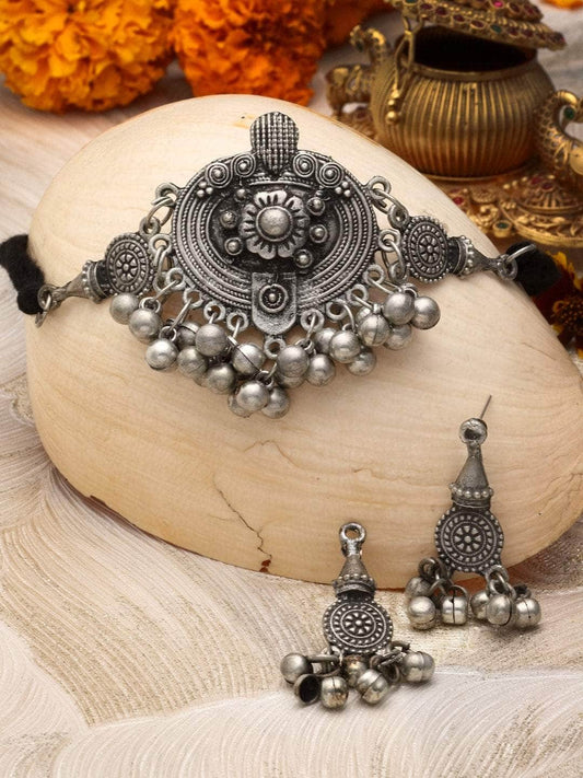 Ghungroo Studded Oxidised Silver Plated Choker Jewellery Set