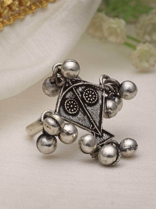 Antique Design Oxidised Silver Plated Finger Ring