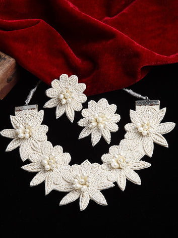Off White Beaded & Embroidered Floral Designed Handcrafted Jewellery Set