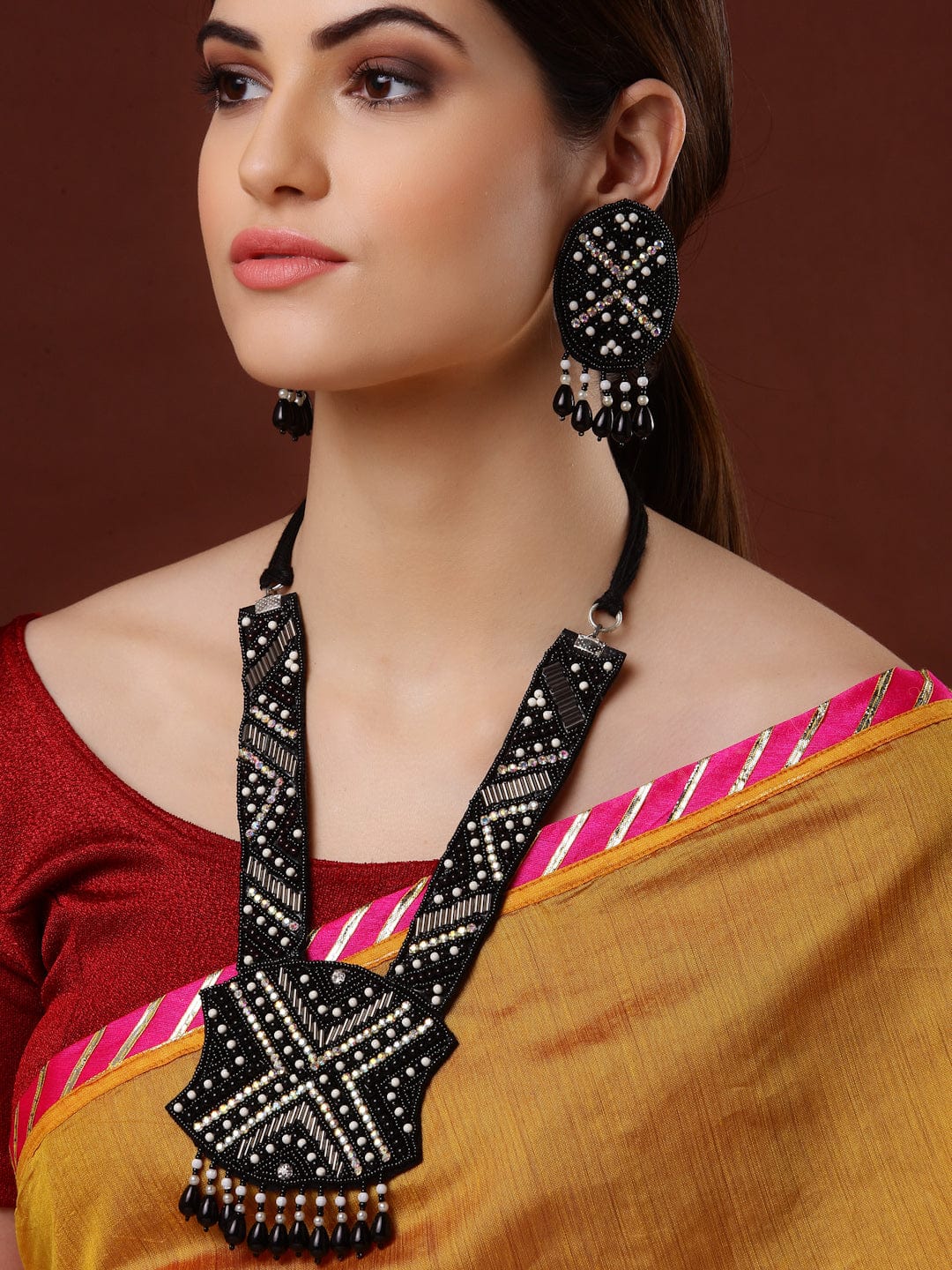 Black Crystals & Pearls Beaded Embroidered Handcrafted Jewellery Set