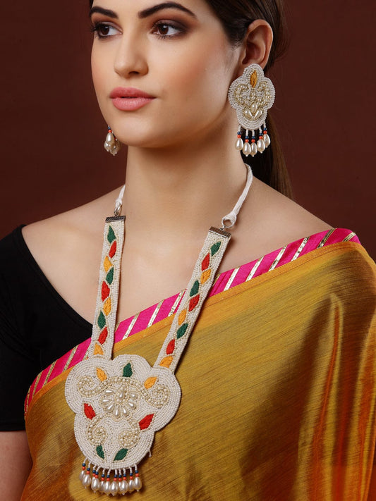 Off-White Pearls & Beads Studded Jewellery Set